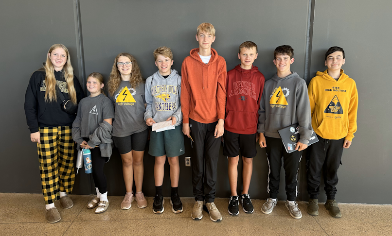 A large photo of the entire robotics team